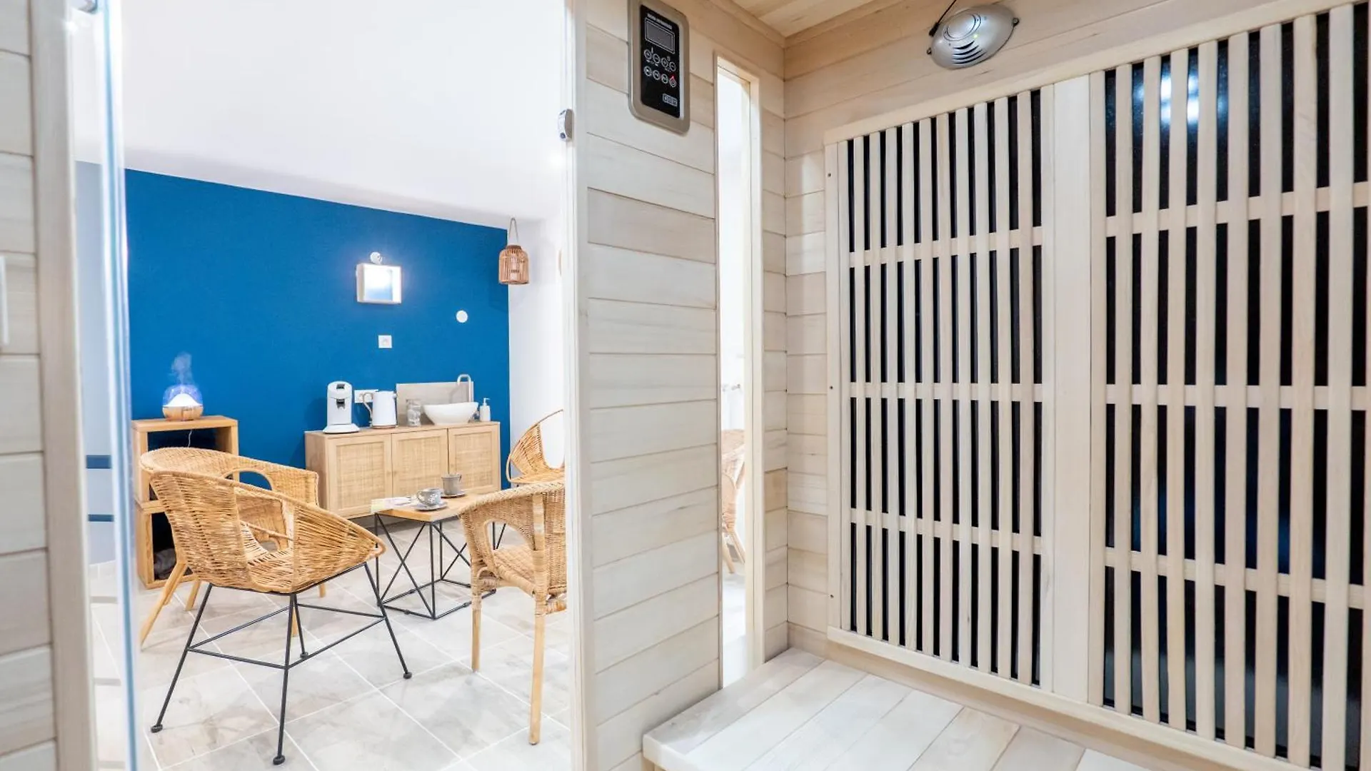 디뉴레뱅 Plaines-Provence Spa&Sauna 아파트 0*,